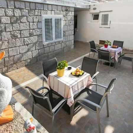 Kusalo - Comfort Twin Or Double With Patio Apartman Dubrovnik