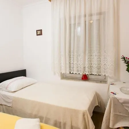 Apartment Kusalo - Comfort Twin Or Double With Patio *